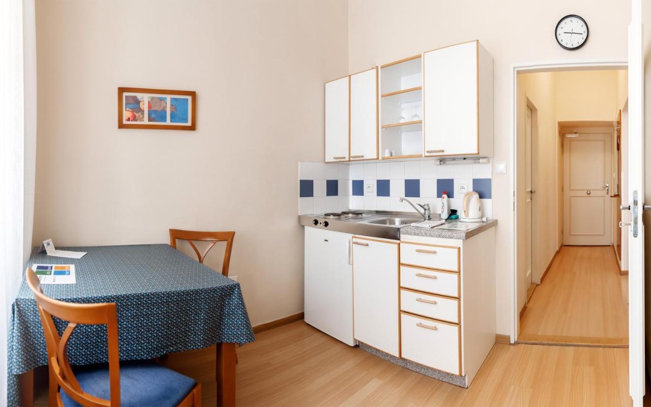 Orion Apartahotel