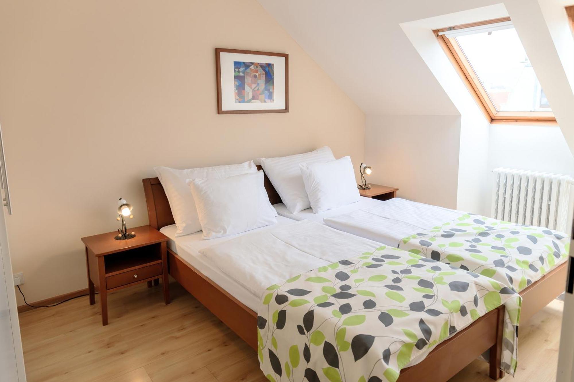 Orion Apartahotel 4*