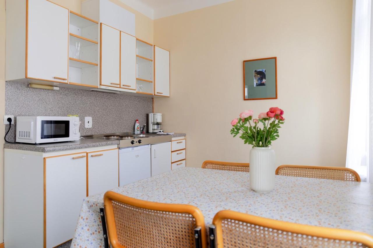 Orion 4* Praga