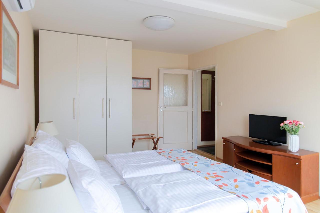 Apart-hotel Orion Praga